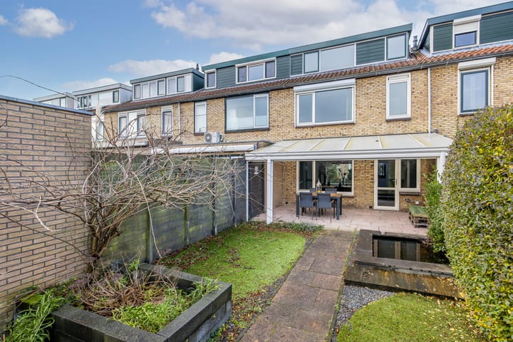 Foto 18 van Ir. F.W. Conradstraat 26