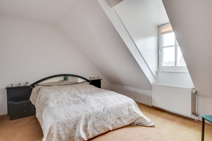 Foto 33 van Loovoort 10