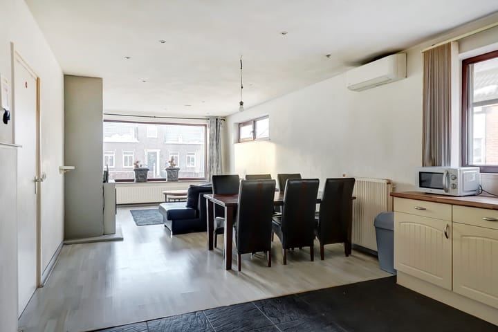 Foto 13 van Molenstraat 62