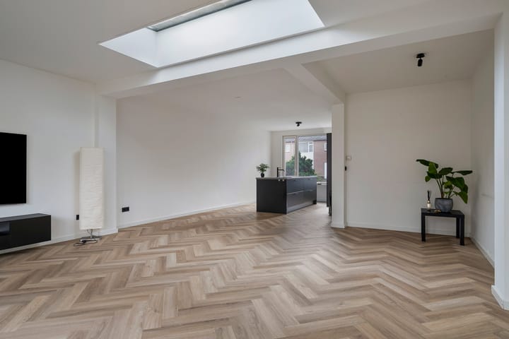 Foto 8 van Aeneaslaan 1