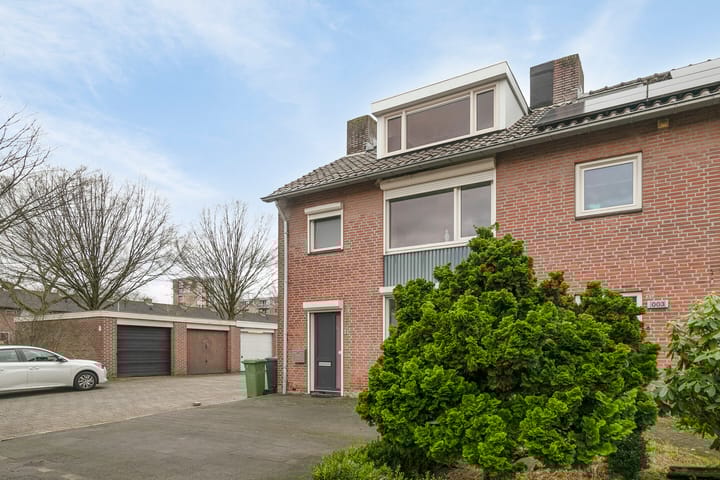 Foto 33 van Aeneaslaan 1