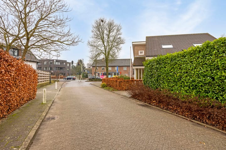 Foto 31 van Kersenlaan 1