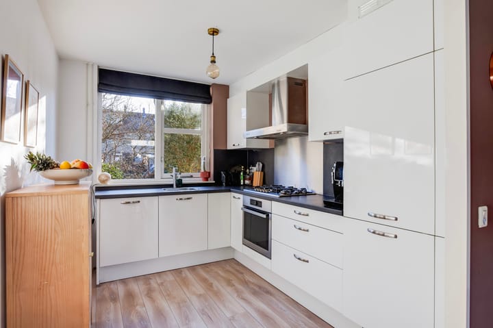 Photo 3 of Vijzelplantsoen 7