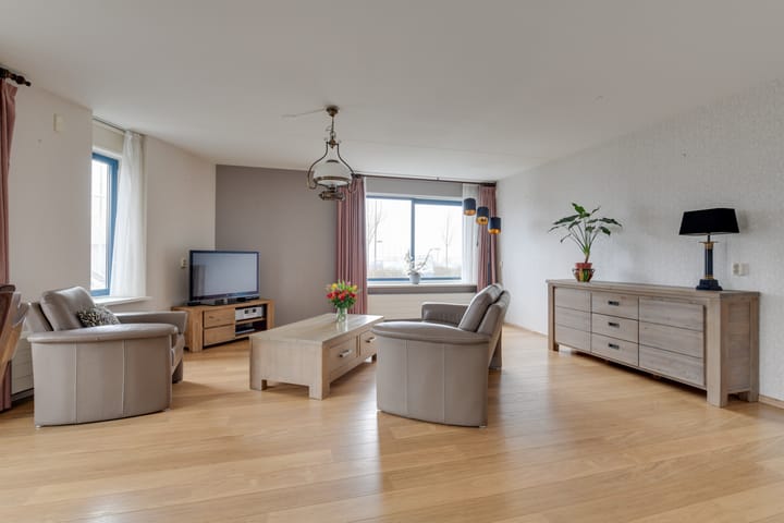 Foto 10 van Oeverland 52