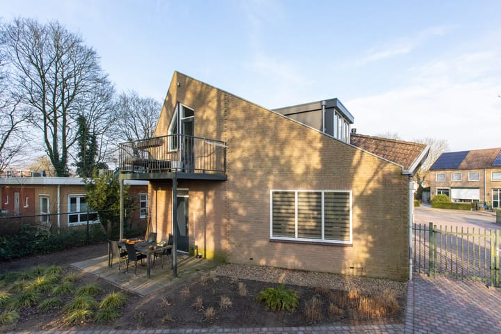 Foto 43 van Guido Gezellestraat 64