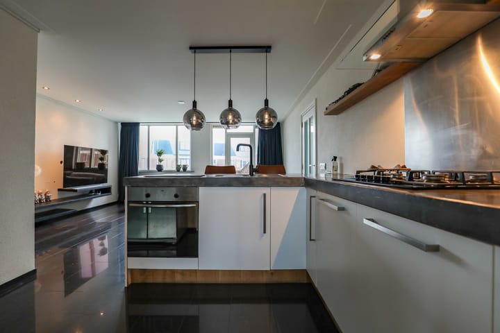 Foto 11 van Steker 10