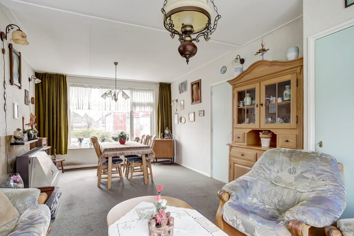 Foto 5 van Pastoor van Santestraat 18