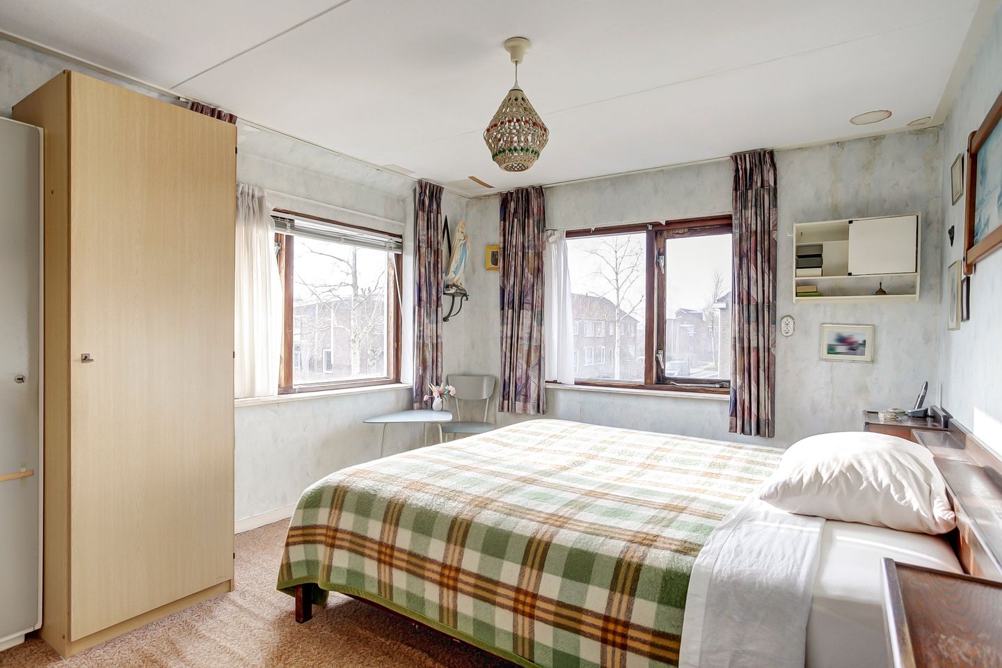 Photo 14 of Pastoor van Santestraat 18