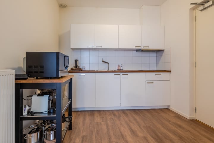 Photo 12 of Beijensstraat 4-A