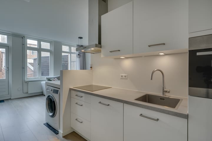 Foto 8 van Laat 94-A