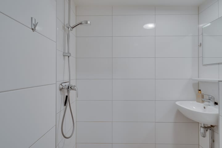 Foto 13 van Laat 94-A