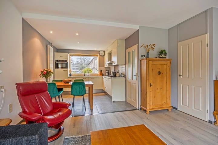 Foto 5 van Weegschaal 35