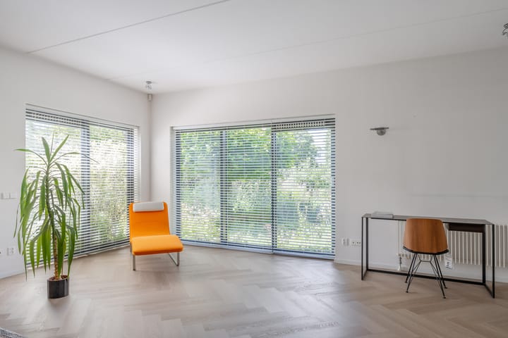 Foto 9 van Oscar Romerostraat 8