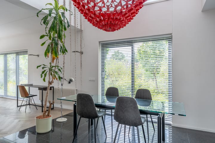 Foto 14 van Oscar Romerostraat 8