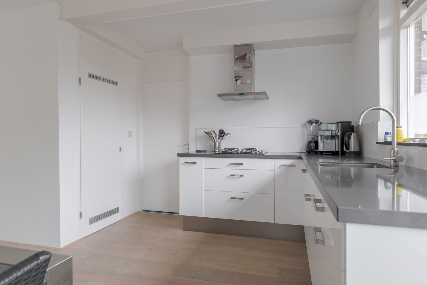 Foto 4 van Stinsenweg 2-A