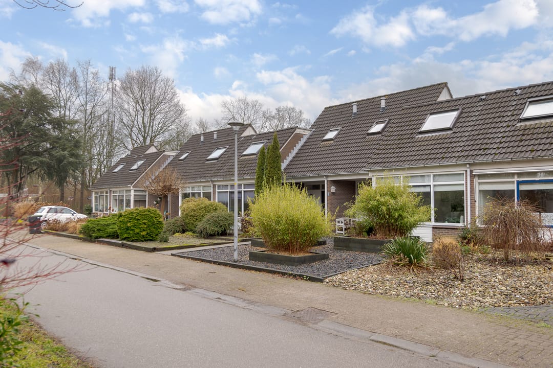 Foto 7 van Stinsenweg 2-A