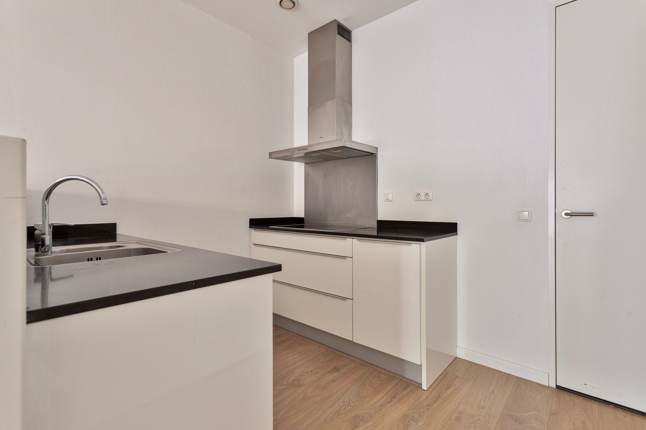 Foto 3 van Anton Philipslaan 99