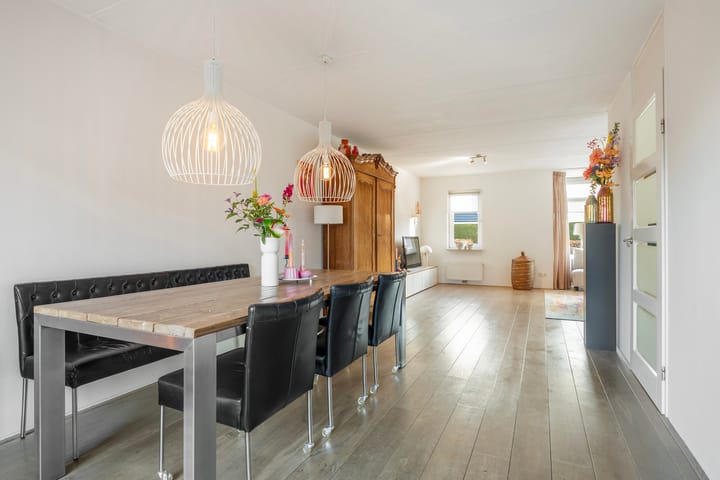 Foto 13 van de Westeregen 4