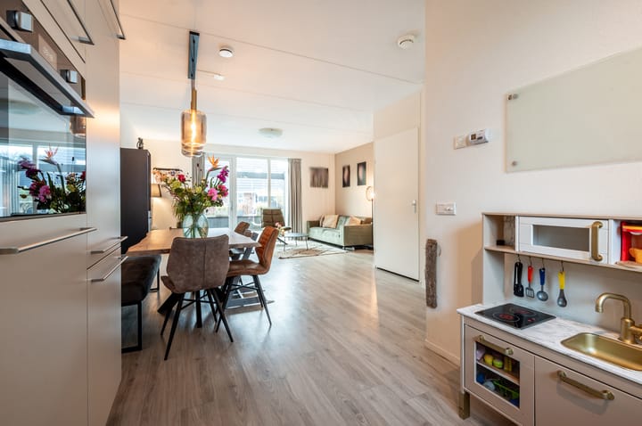 Foto 7 van Nelson Mandelahof 13