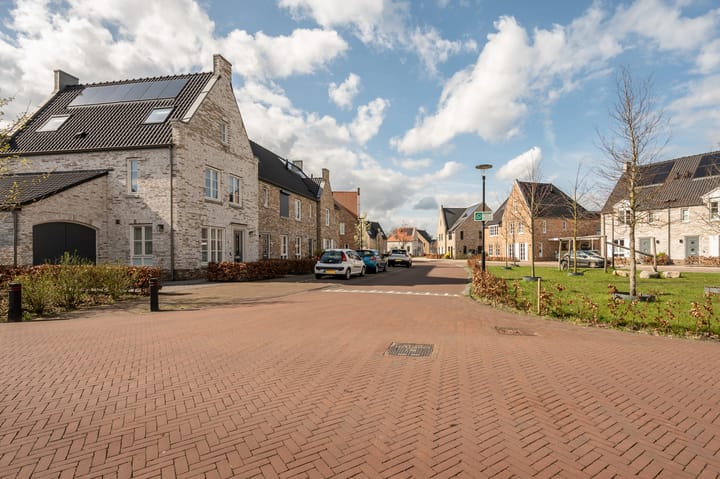 Foto 37 van Korenbloemdreef 1