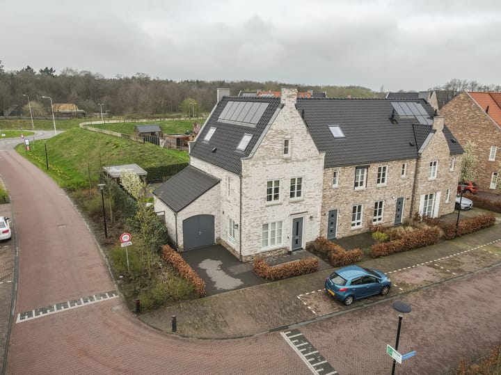 Foto 40 van Korenbloemdreef 1