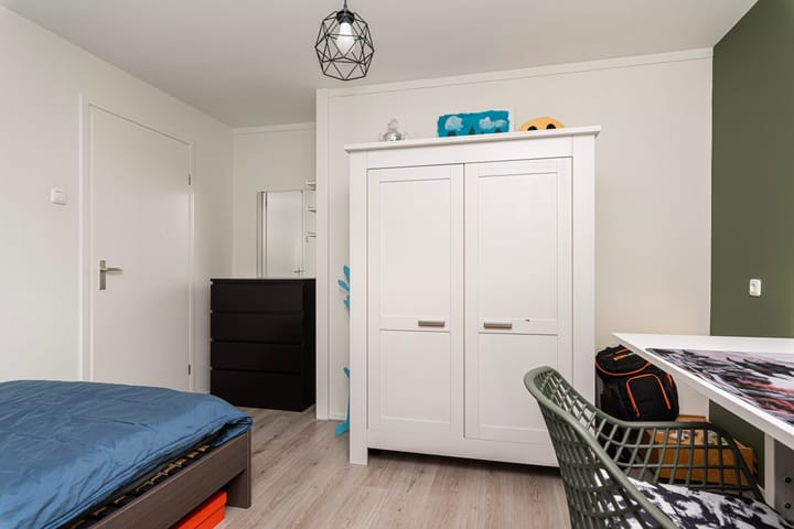 Foto 16 van Vlinderstraat 12