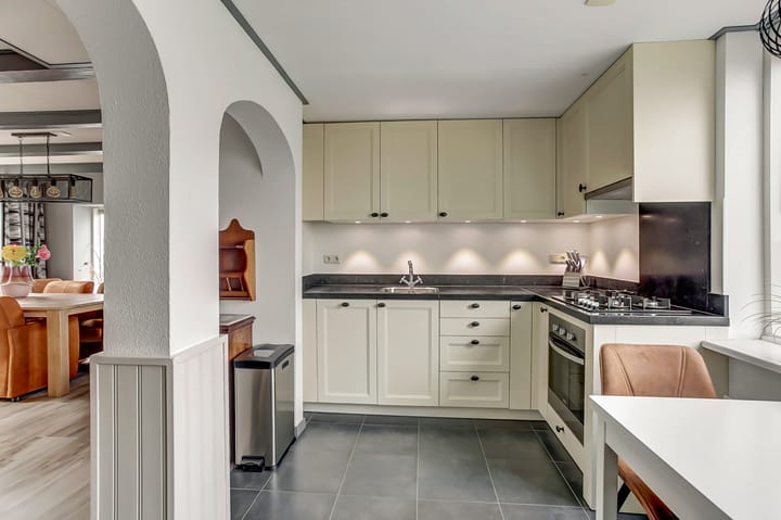 Foto 13 van Kerkeburen 56