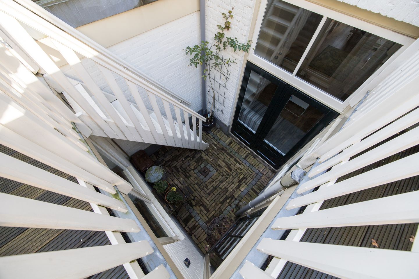 Foto 44 van Wagendwarsstraat 8