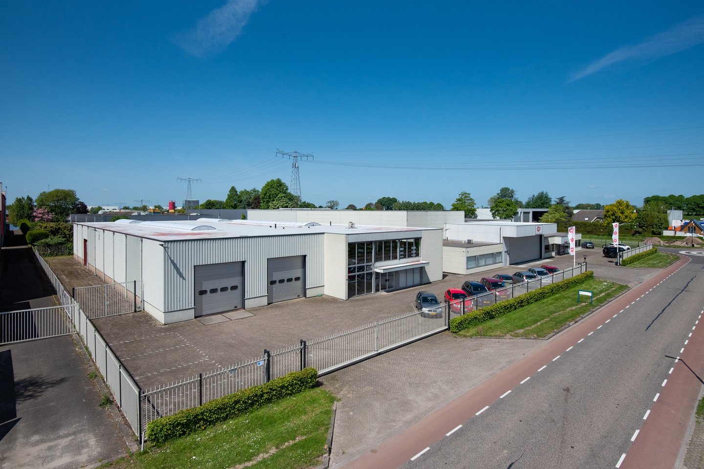 View photo 1 of Industrieweg 79