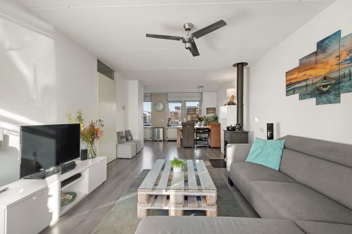 Photo 8 of Wilgenstraat 80