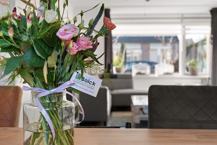 Photo 16 of Wilgenstraat 80