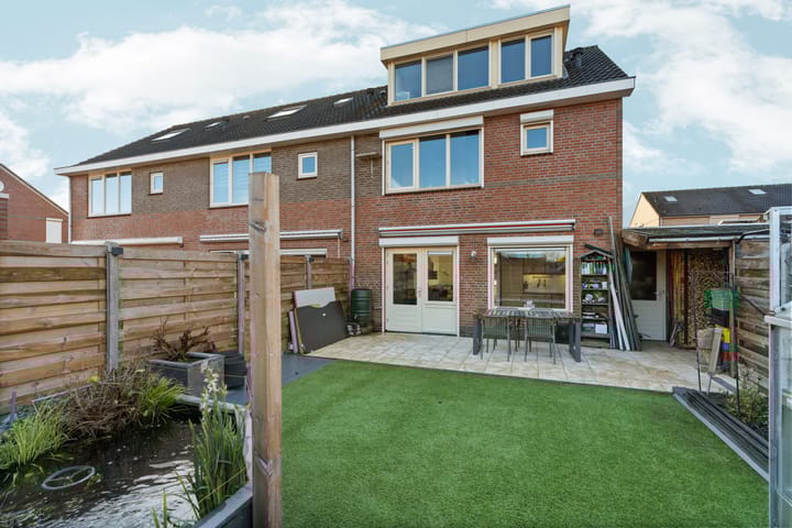 Photo 41 of Wilgenstraat 80