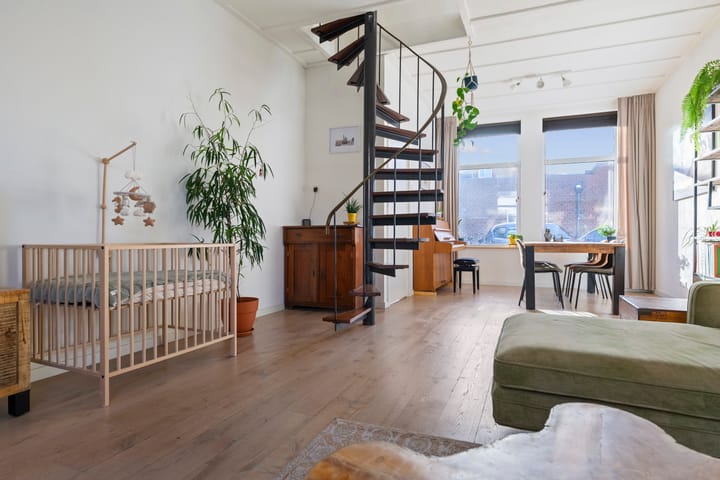 Foto 17 van Dr. Leijdsstraat 77