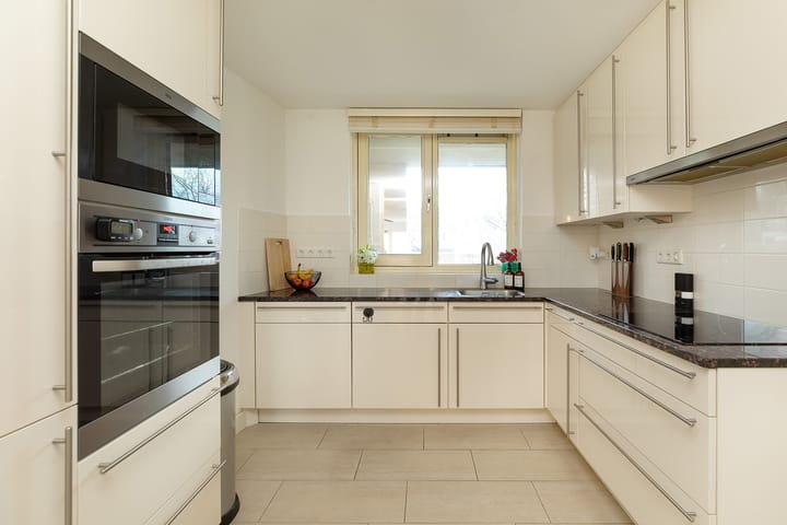 Photo 3 of Laan van de Heelmeesters 83