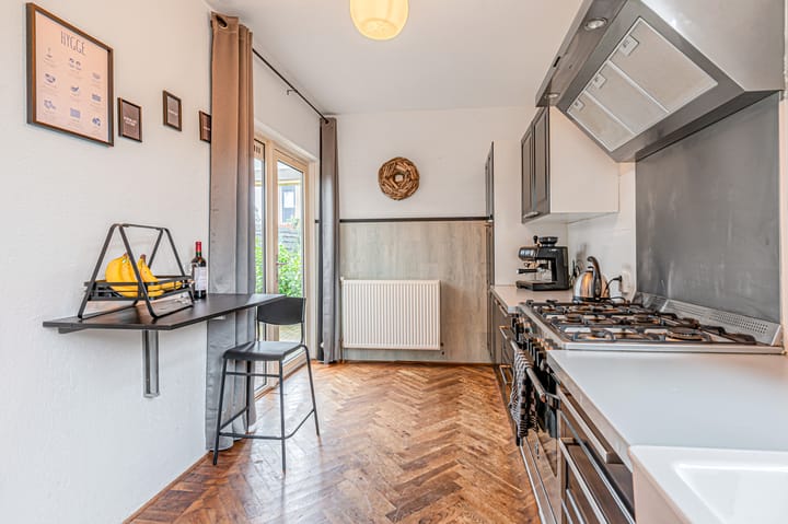 Foto 19 van Mendelssohnlaan 9