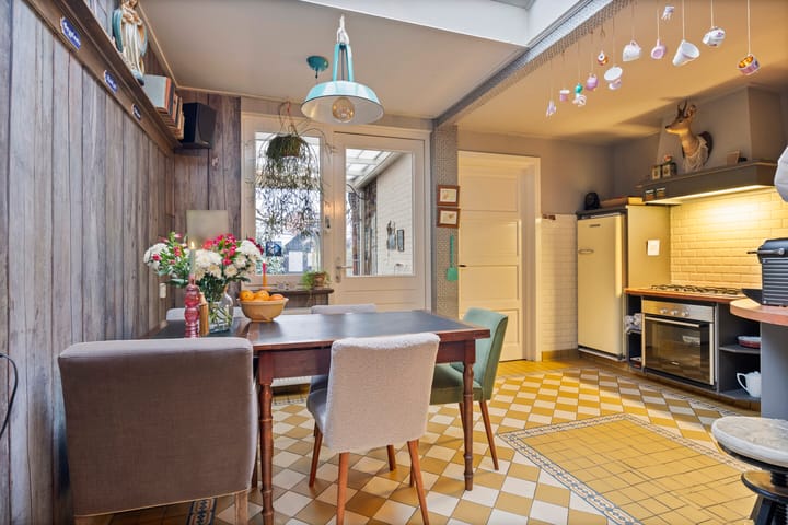 Foto 16 van Lindelaan 11