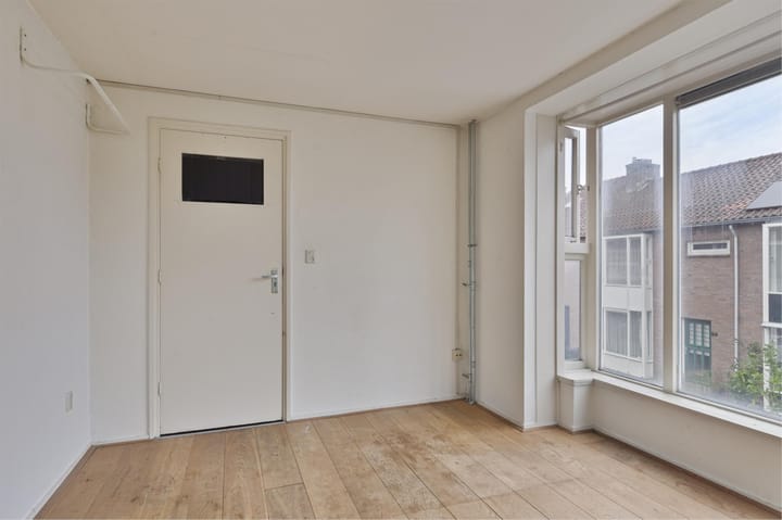 Foto 19 van Lambert van Noortstraat 65