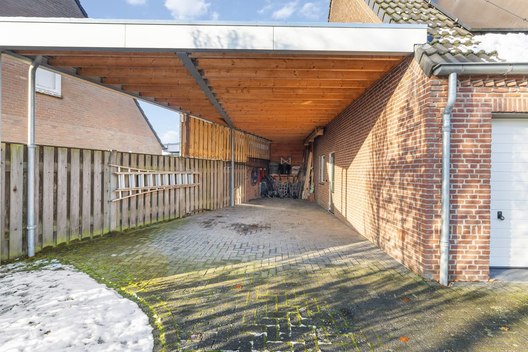 Photo 32 of Prins van Luikstraat 38