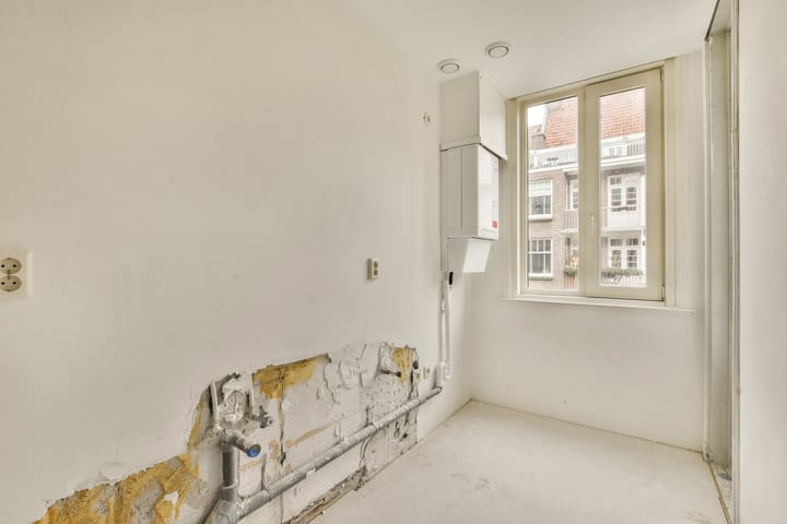 Foto 13 van Van Tuyll van Serooskerkenweg 42-1