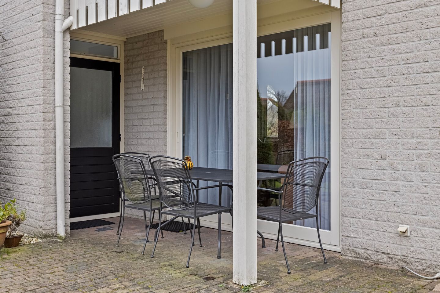 Foto 25 van Huusker 16