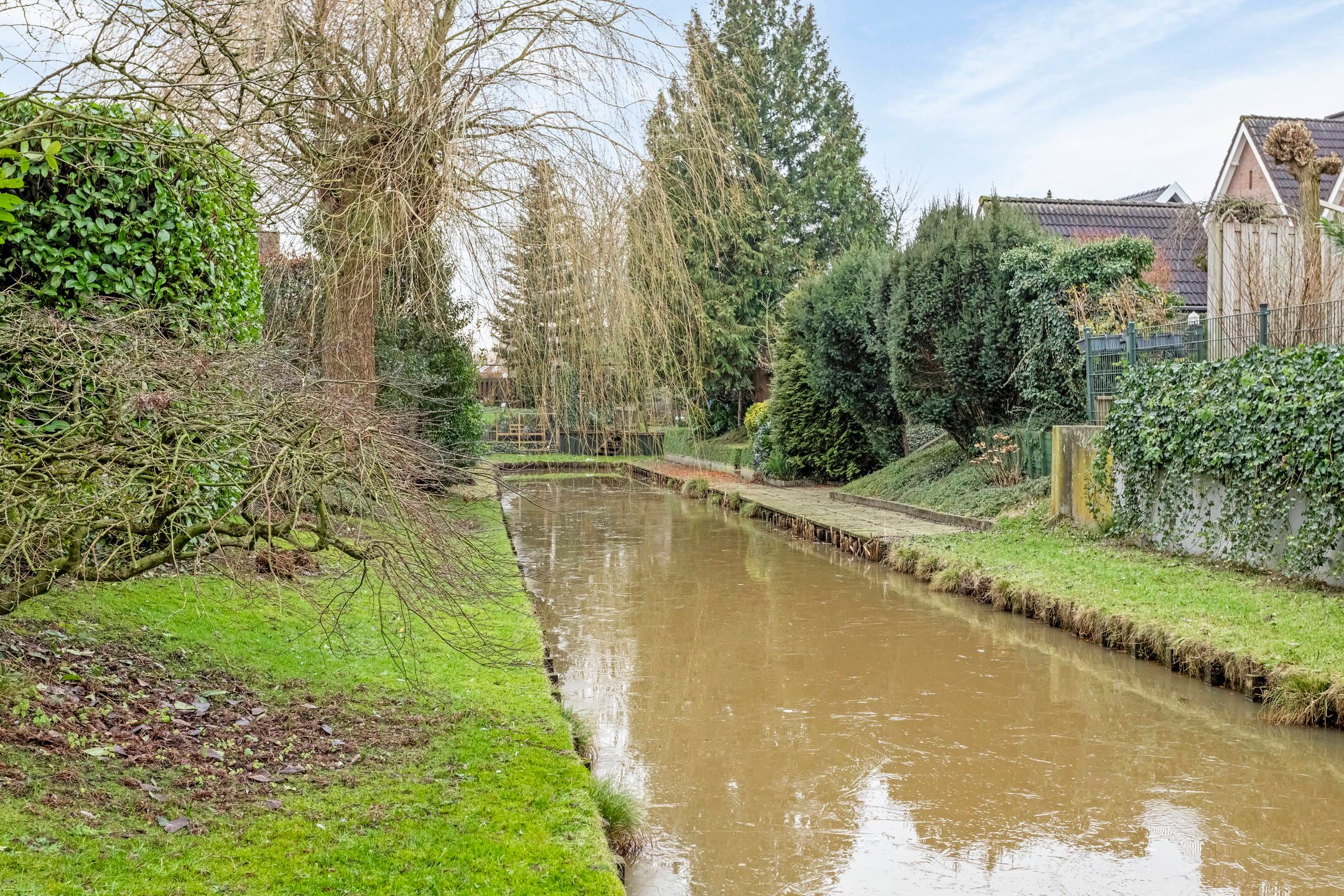 Foto 30 van Huusker 16