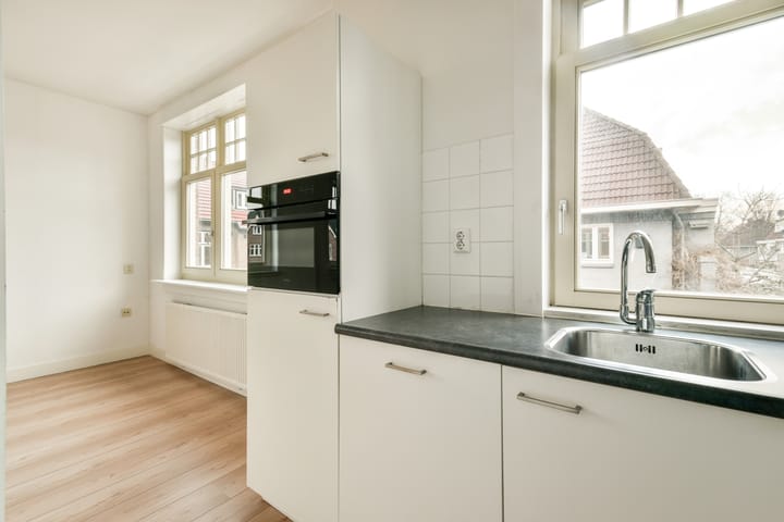 Foto 10 van Mezenstraat 4