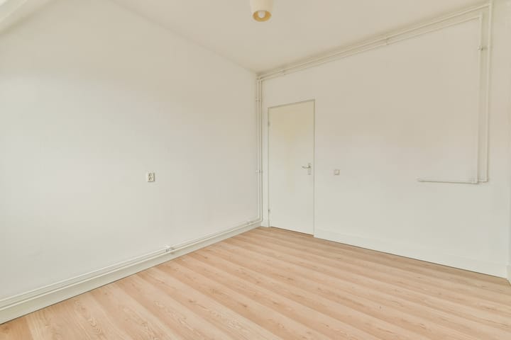 Foto 13 van Mezenstraat 4