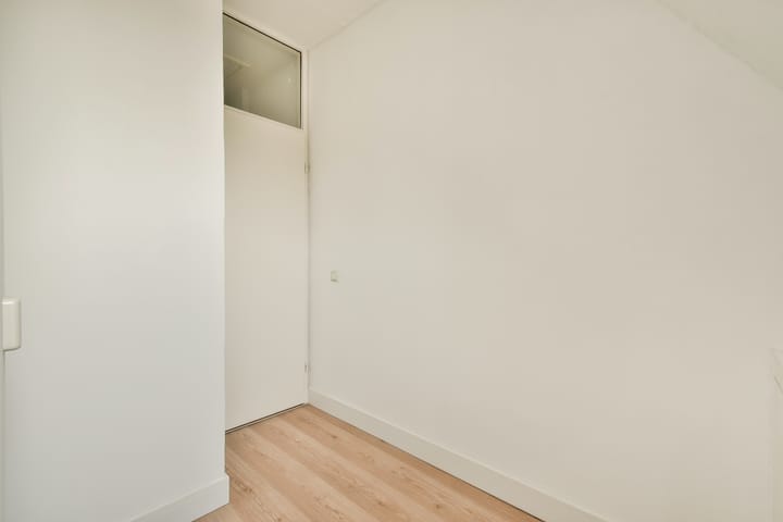 Foto 20 van Mezenstraat 4