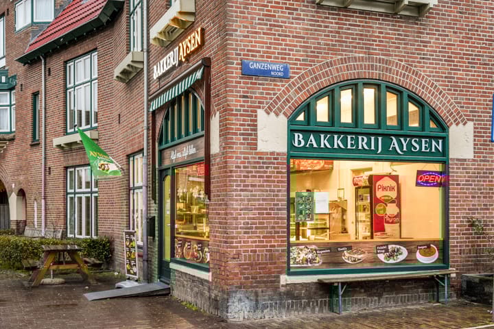 Foto 27 van Mezenstraat 4