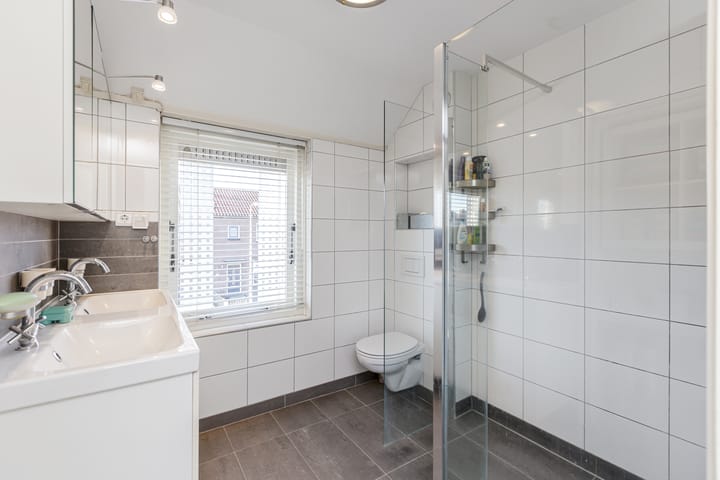 Foto 24 van Herman de Manstraat 6