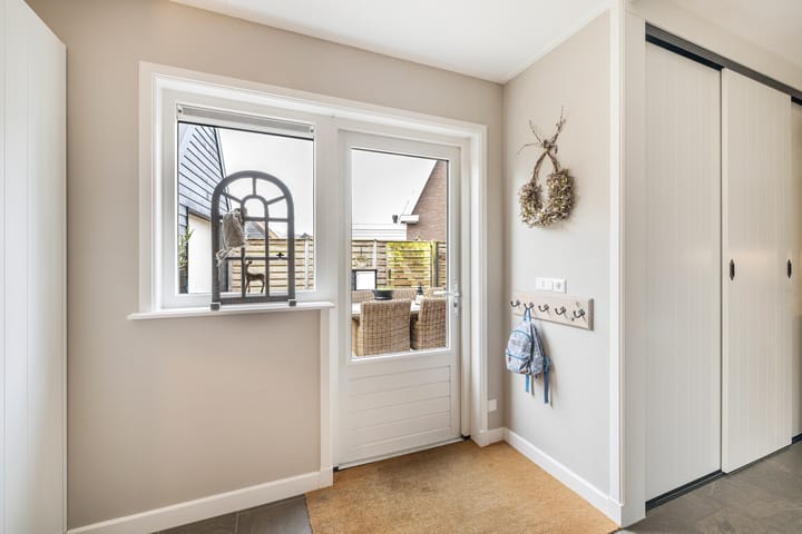 Photo 14 of Maerenseweg 73