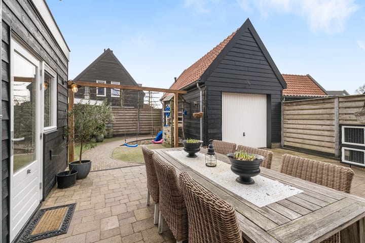 Photo 15 of Maerenseweg 73