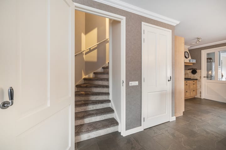 Photo 16 of Maerenseweg 73