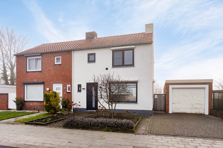 Foto 1 van Hoofdweg Zuid 41